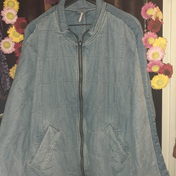SOLD Free People Denim Dolman Jacket - Picture 5 of 9